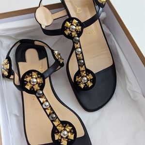 Christian Louboutin Kaleifra Spike Flat Nappa Shiny T-strap Sandals